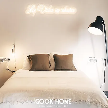 Gook Center Apartment