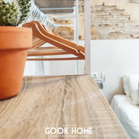 Gook Center Apartment