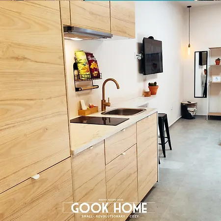 Apartment Gook Center *